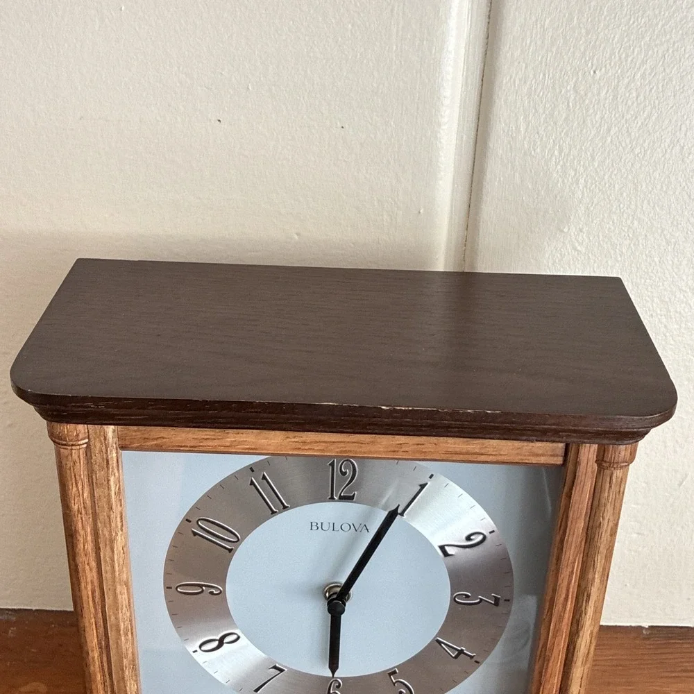 BULOVA MANTEL CLOCK -THE WOODBURY- WITH HARMONIC CHIMES B1657 - Working!!!